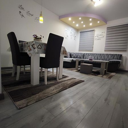 Stan Na Dan Apartman Krisfil Prnjavor Екстериор снимка
